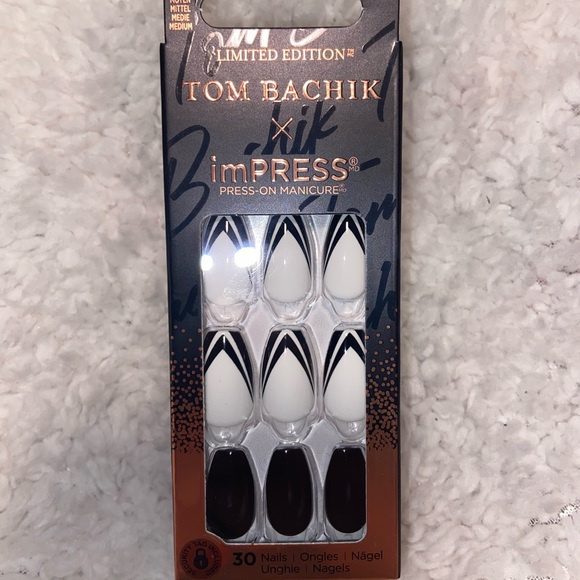 KISS TOM BACHIK x imPRESS Press-On Nails - Picture 3 of 5